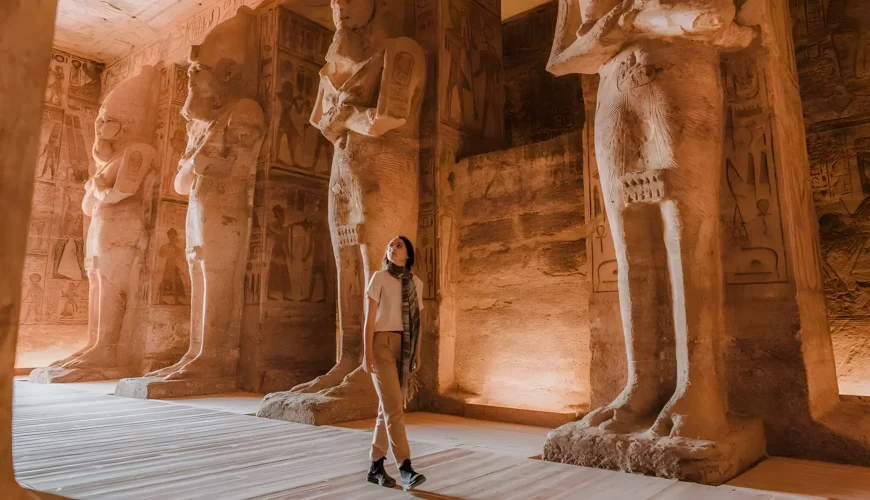 Explore Khan El Khalili with El Deak Tours: A Journey into Cairo’s Heart